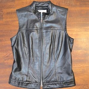Hugo Buscati leather vest size 6 excellent never worn condition